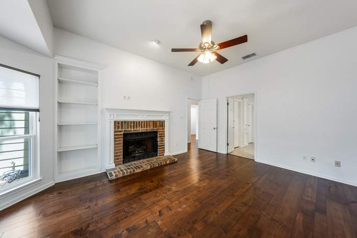 7203 Desert Rose Cove – photo 5
