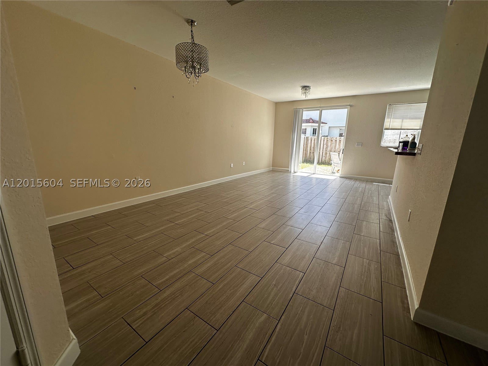 1036 NE 208th St – photo 3