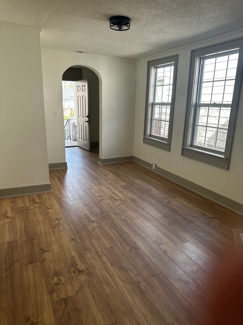 MOVE IN READY! – photo 4