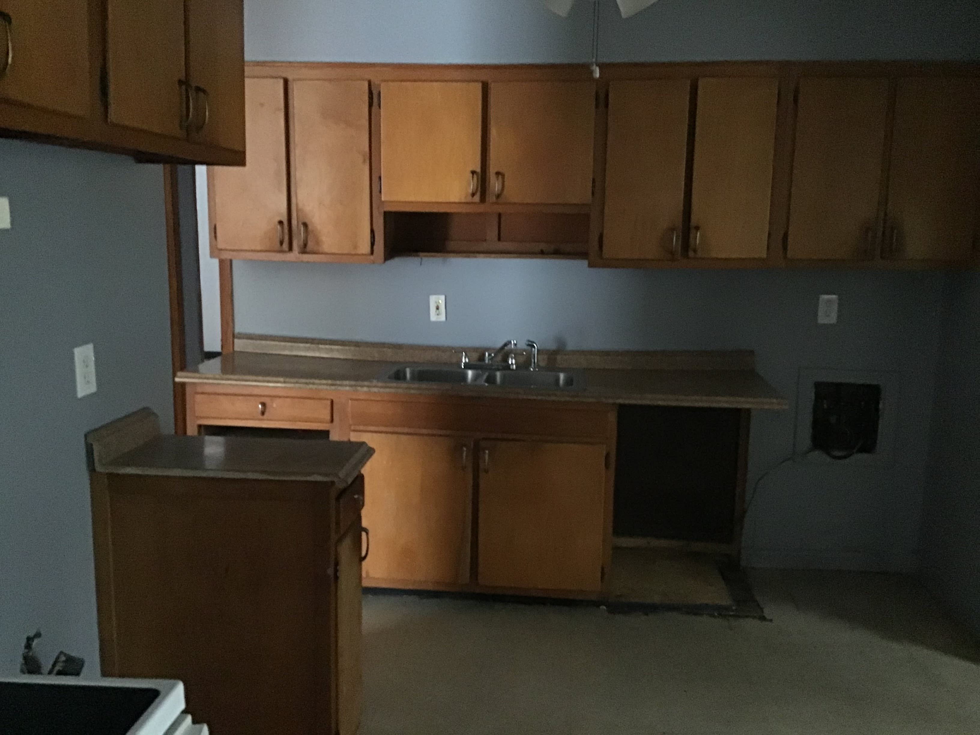 3411 Hallbrook St – photo 2