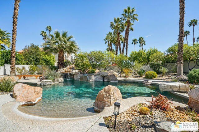 364 Oakmont Drive – photo 2