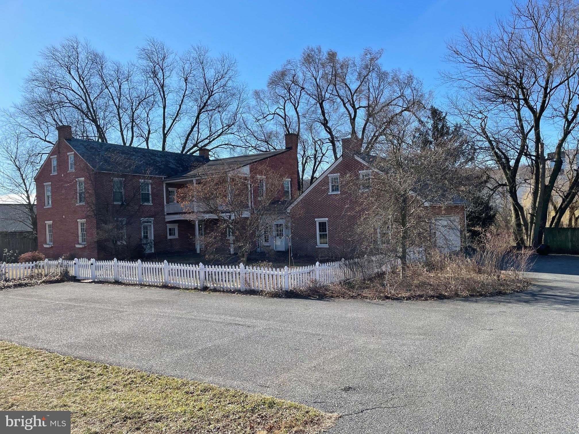 2860 YELLOW GOOSE Road – photo 1