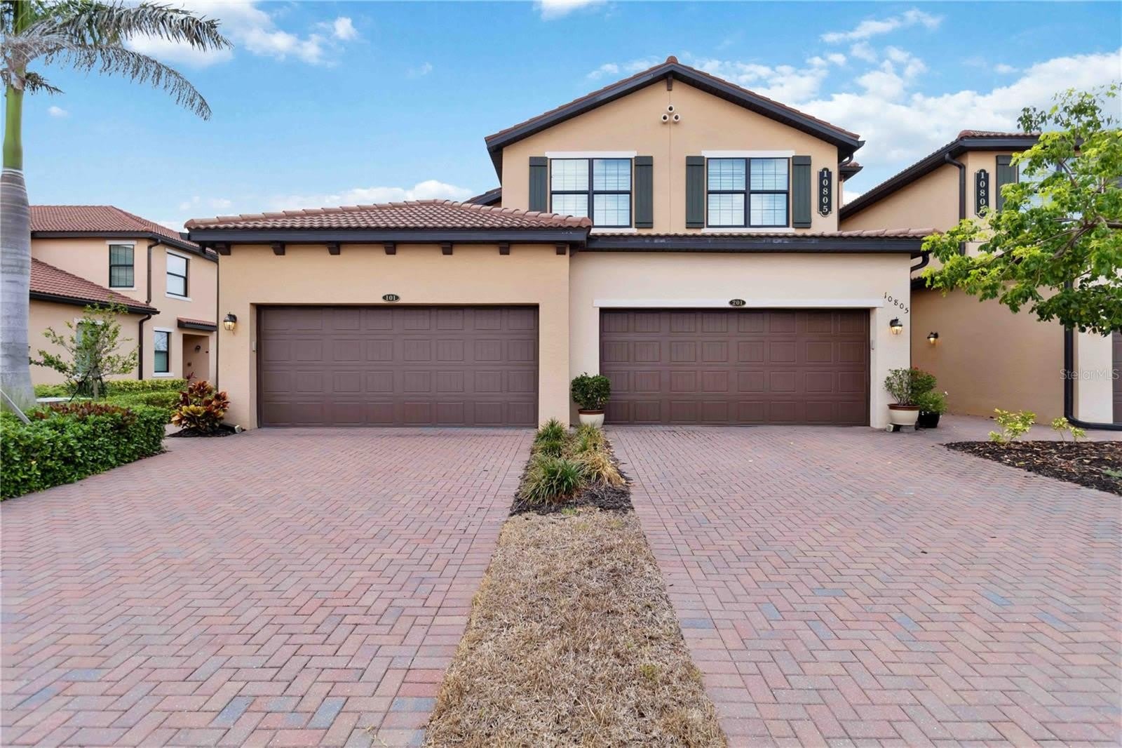 10805 TARFLOWER Drive – photo 2