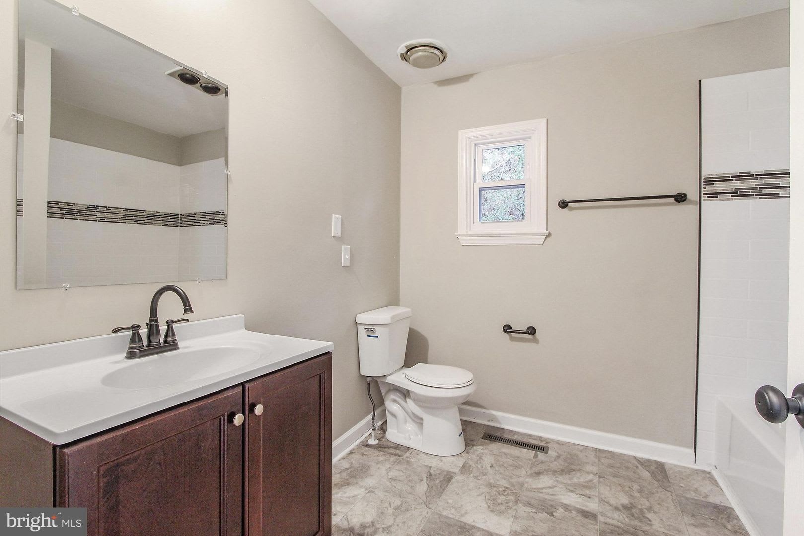 3 Bedroom East Pennsboro Schools. – photo 3