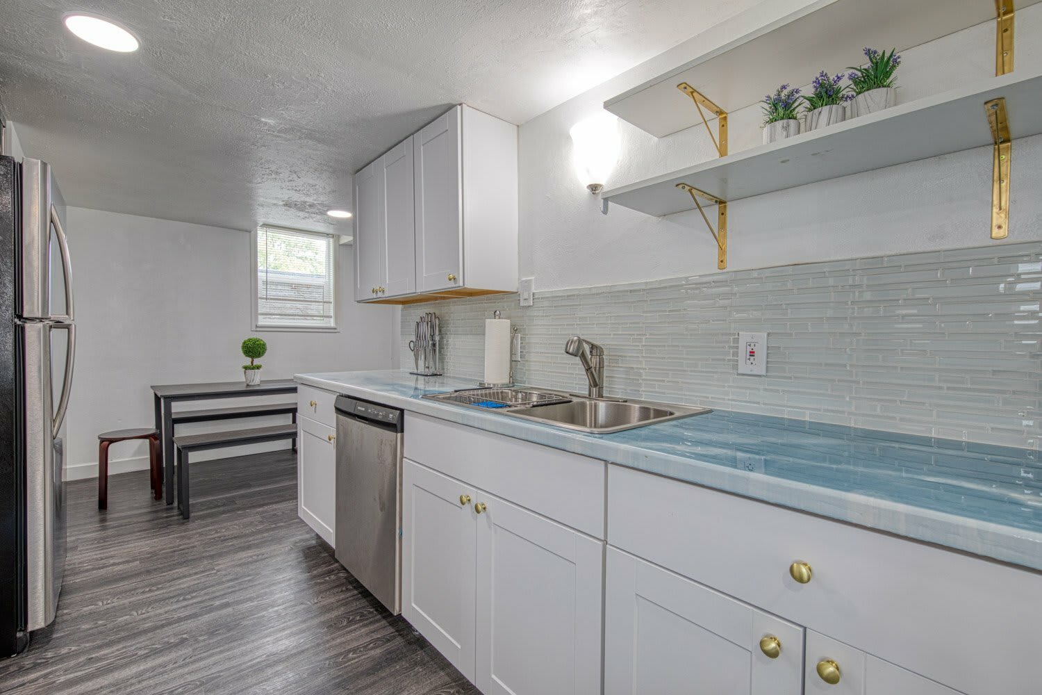 1614 West Boise Avenue – photo 3
