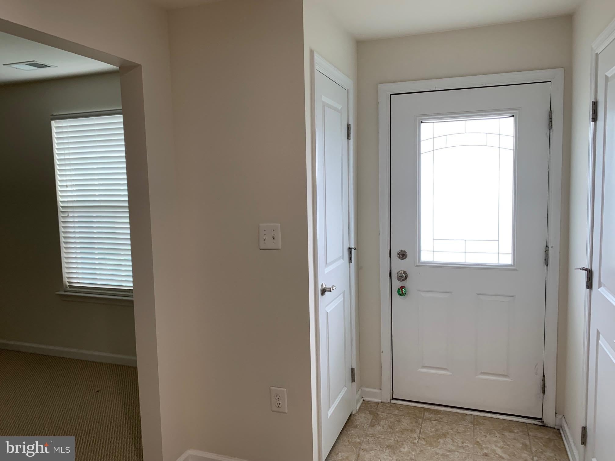 9022 RANDOLPH Circle – photo 2