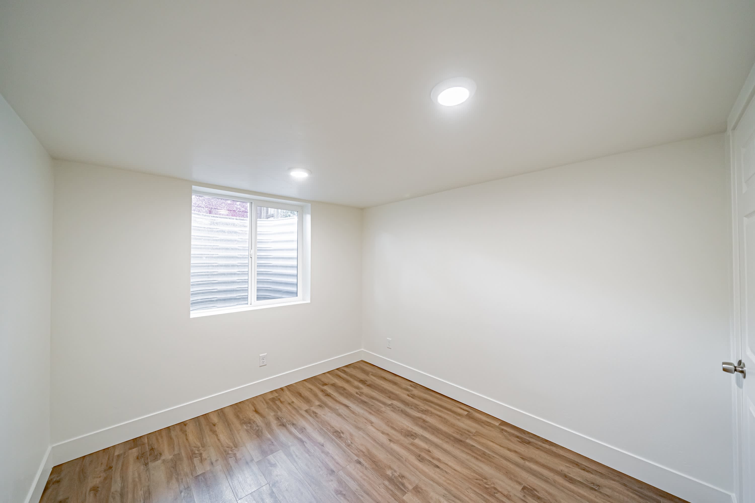 303 West 20th Street – photo 5