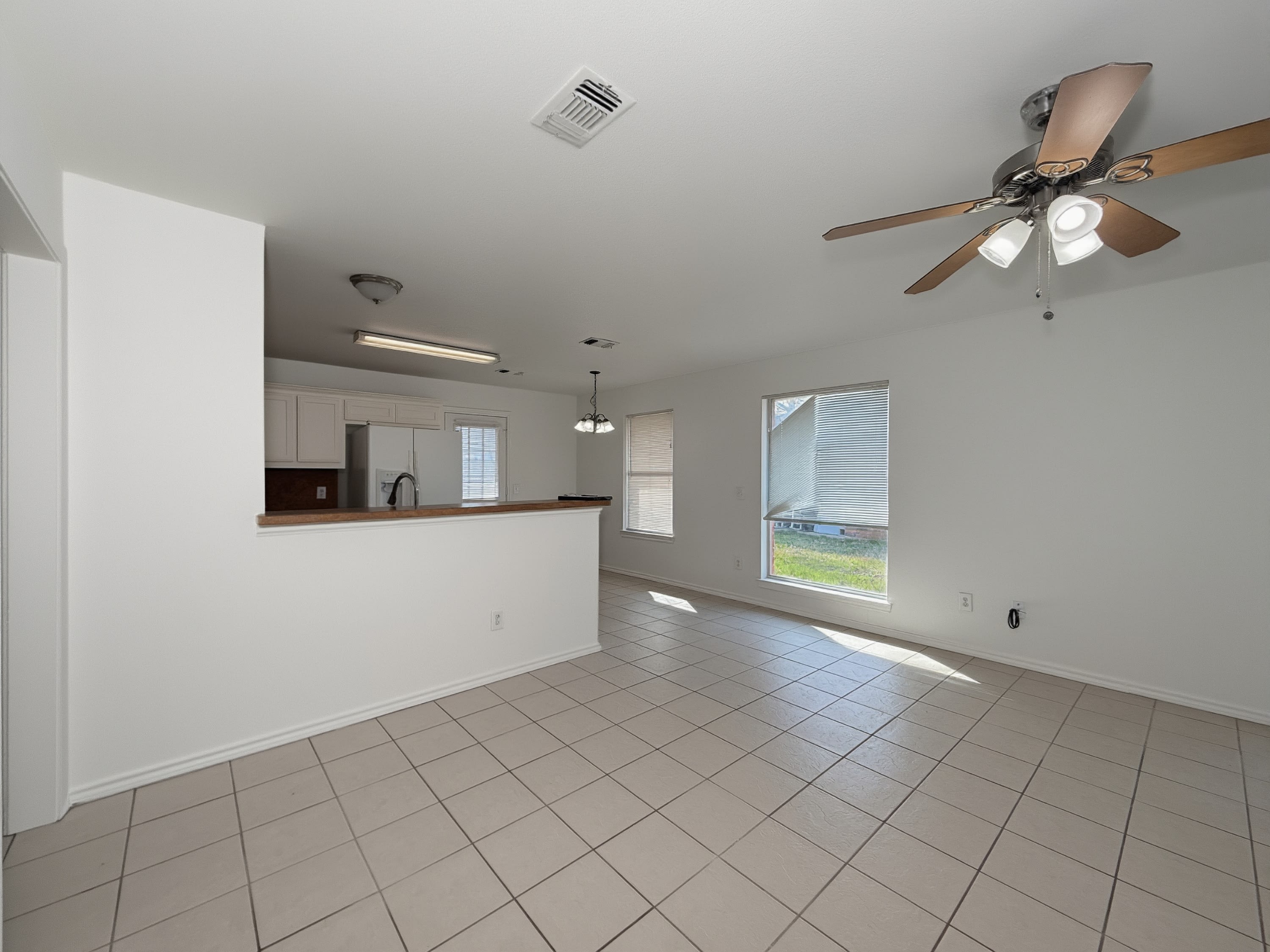 931 Farmington Road – photo 2