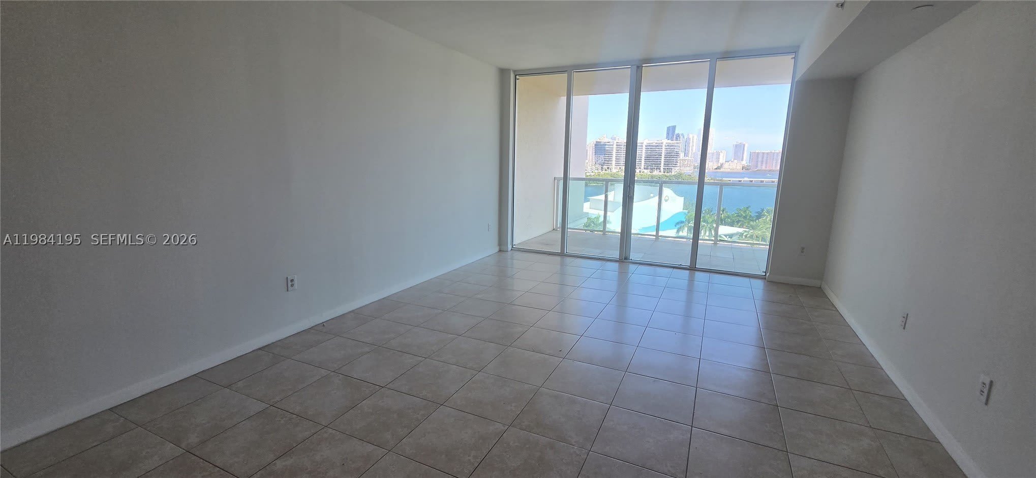 3330 NE 190th St – photo 5