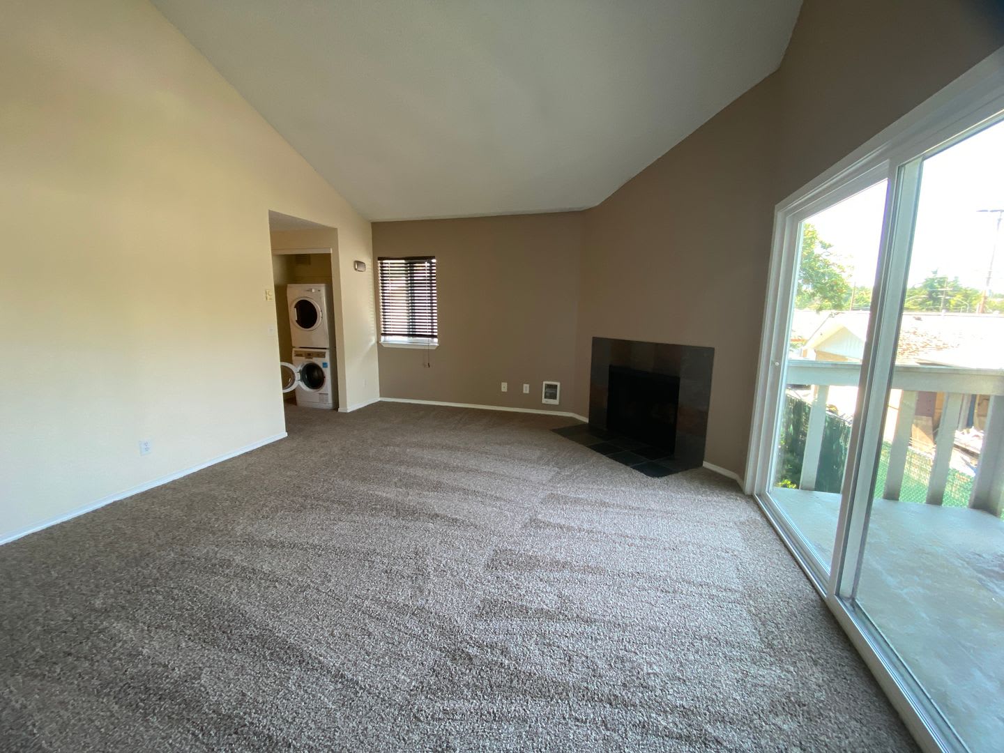 3538 Northwest Ave #20 Move In Special ~ First Months Free! – photo 4