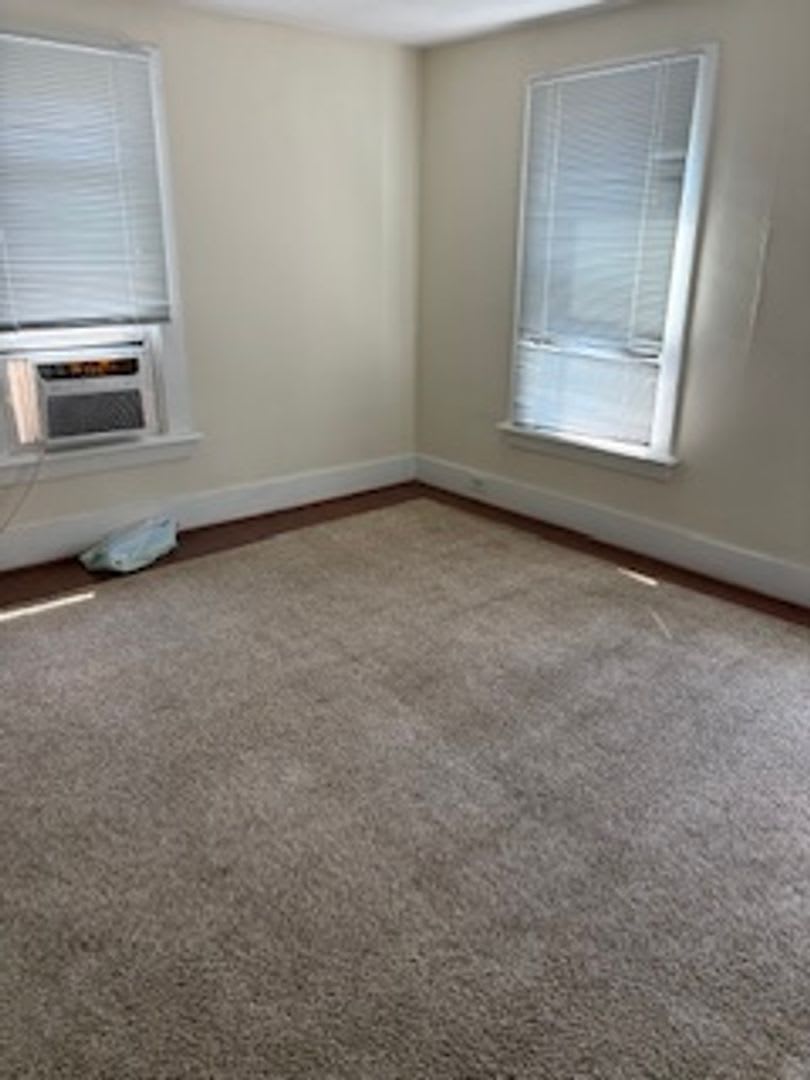 580 Wilson St – photo 2