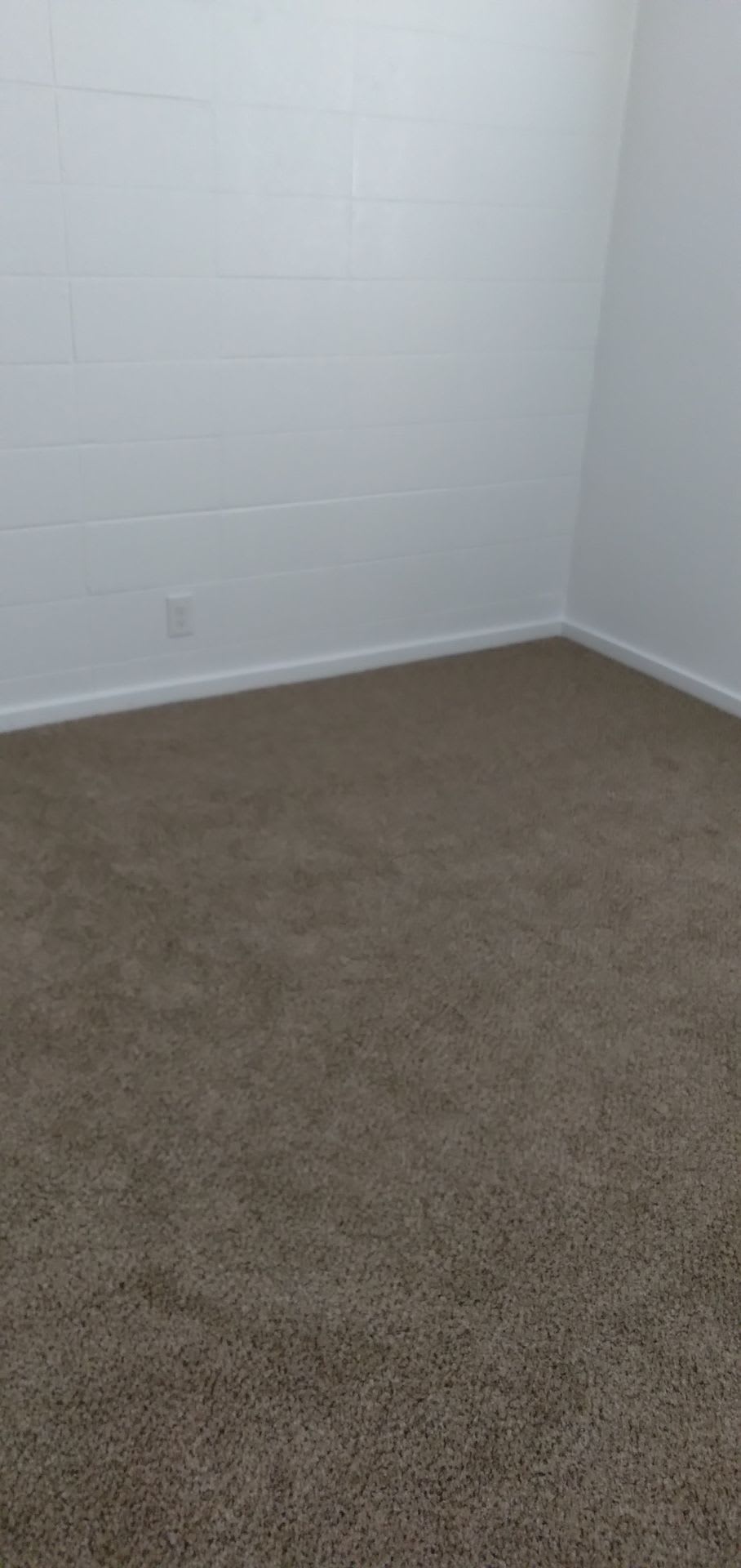 159 NW 7th St – photo 2