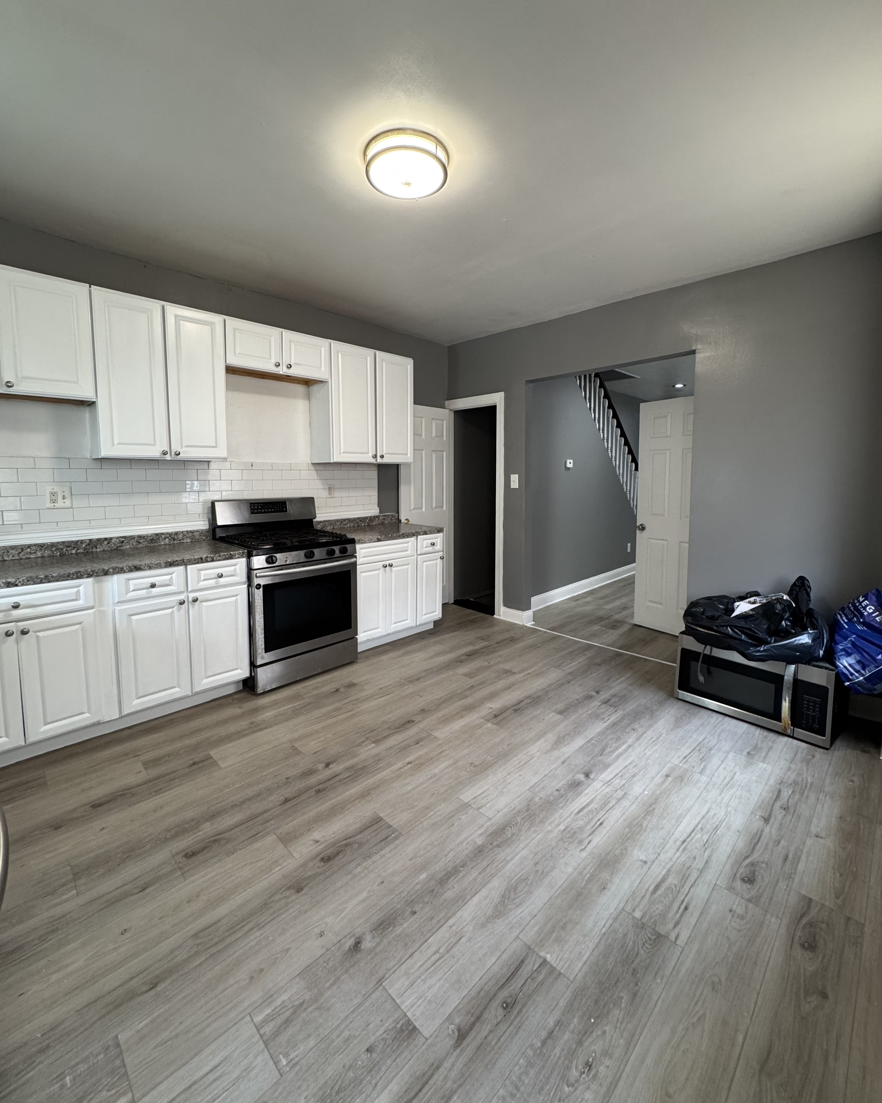 625 N Linwood Ave – photo 3