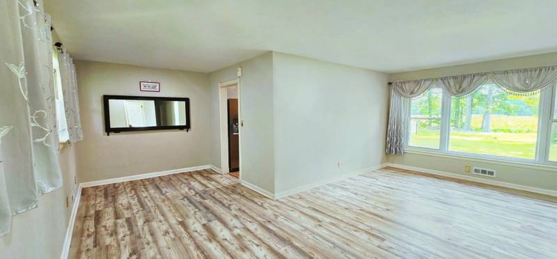 3520 Gamage Drive – photo 2