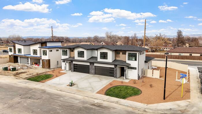 1107 Mee Canyon Circle – photo 1
