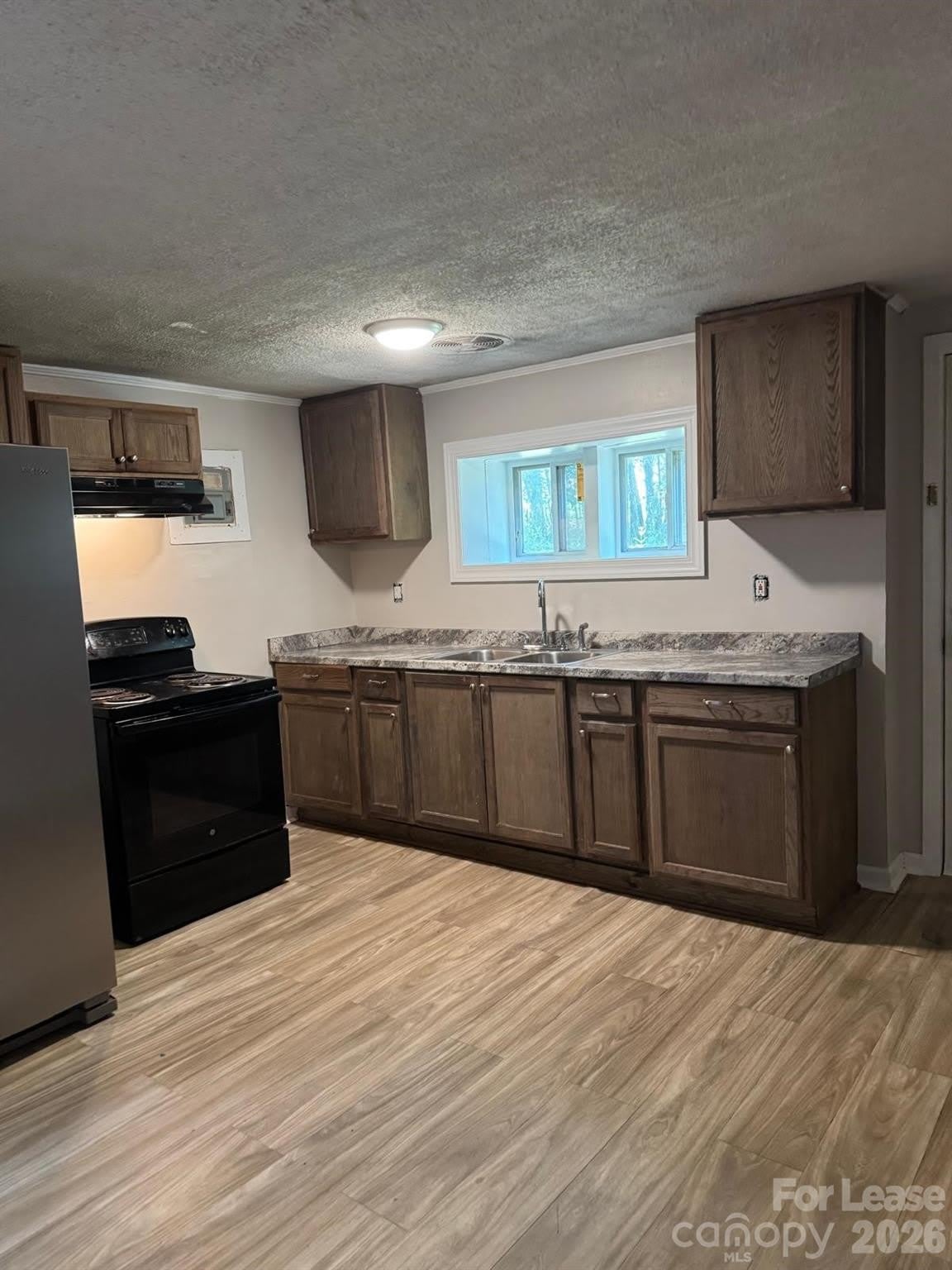 912 Berryhill Road – photo 5