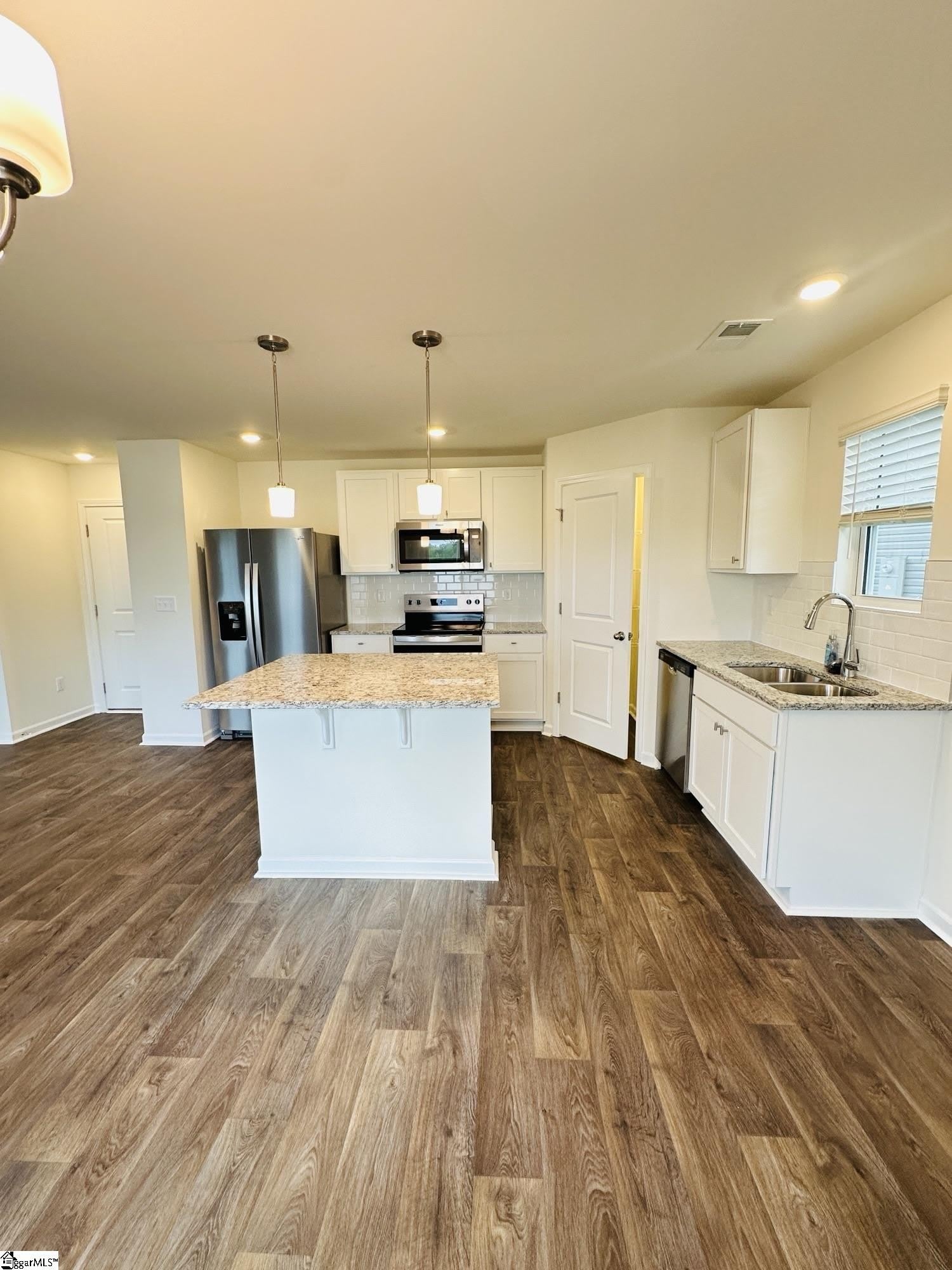 6079 Willutuck Drive – photo 4