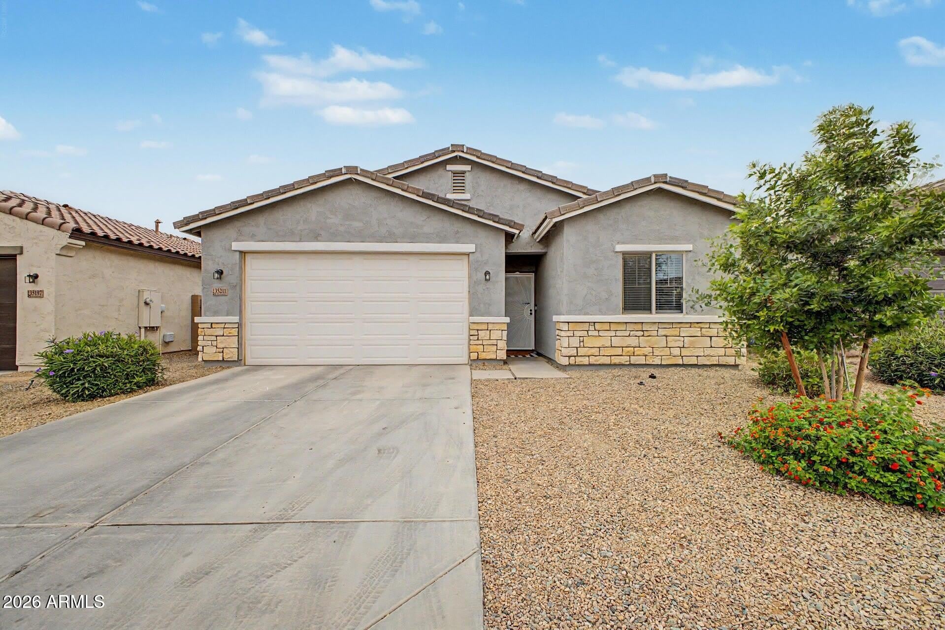 35211 W SANTA BARBARA Avenue – photo 1