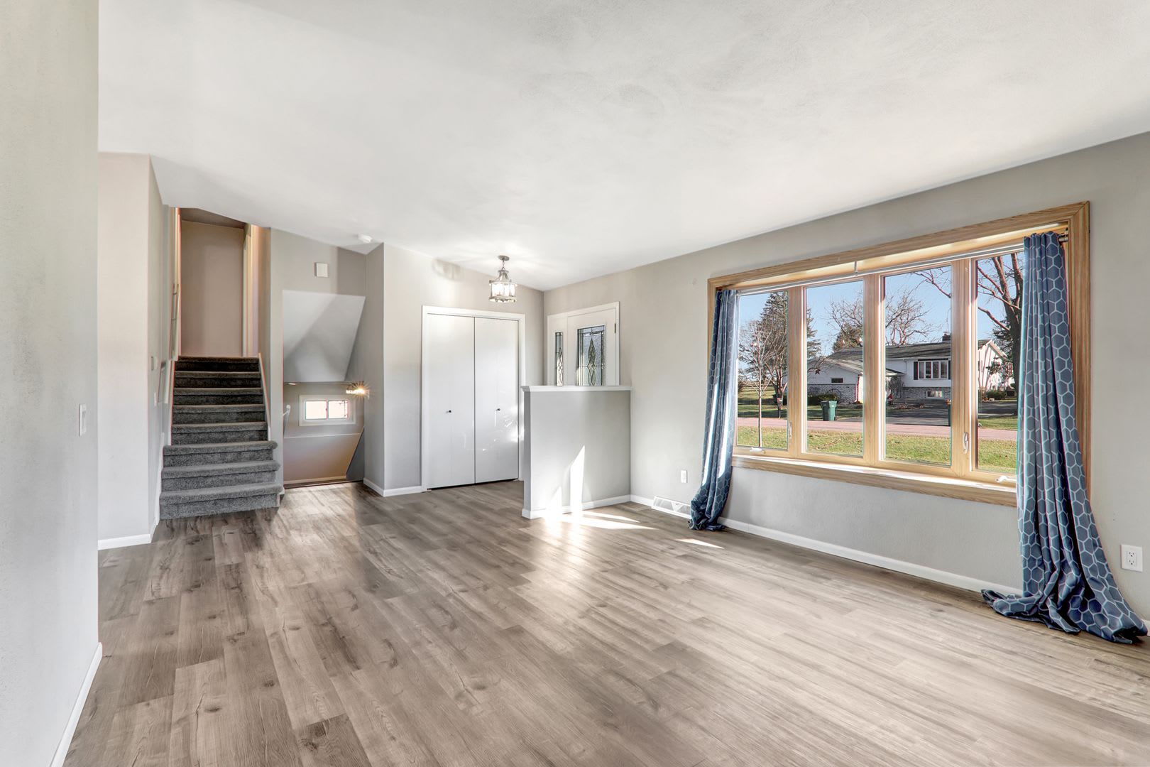 3789 Skyhigh Dr – photo 4