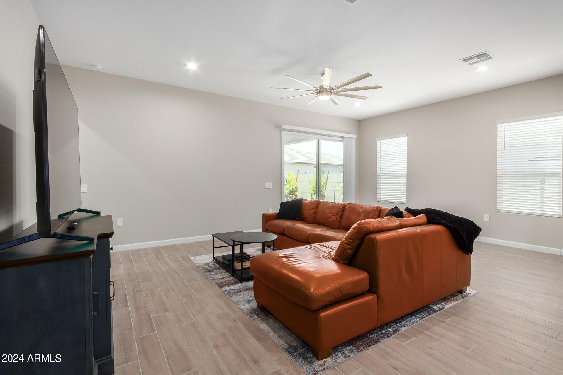 10472 W Adam Avenue – photo 4