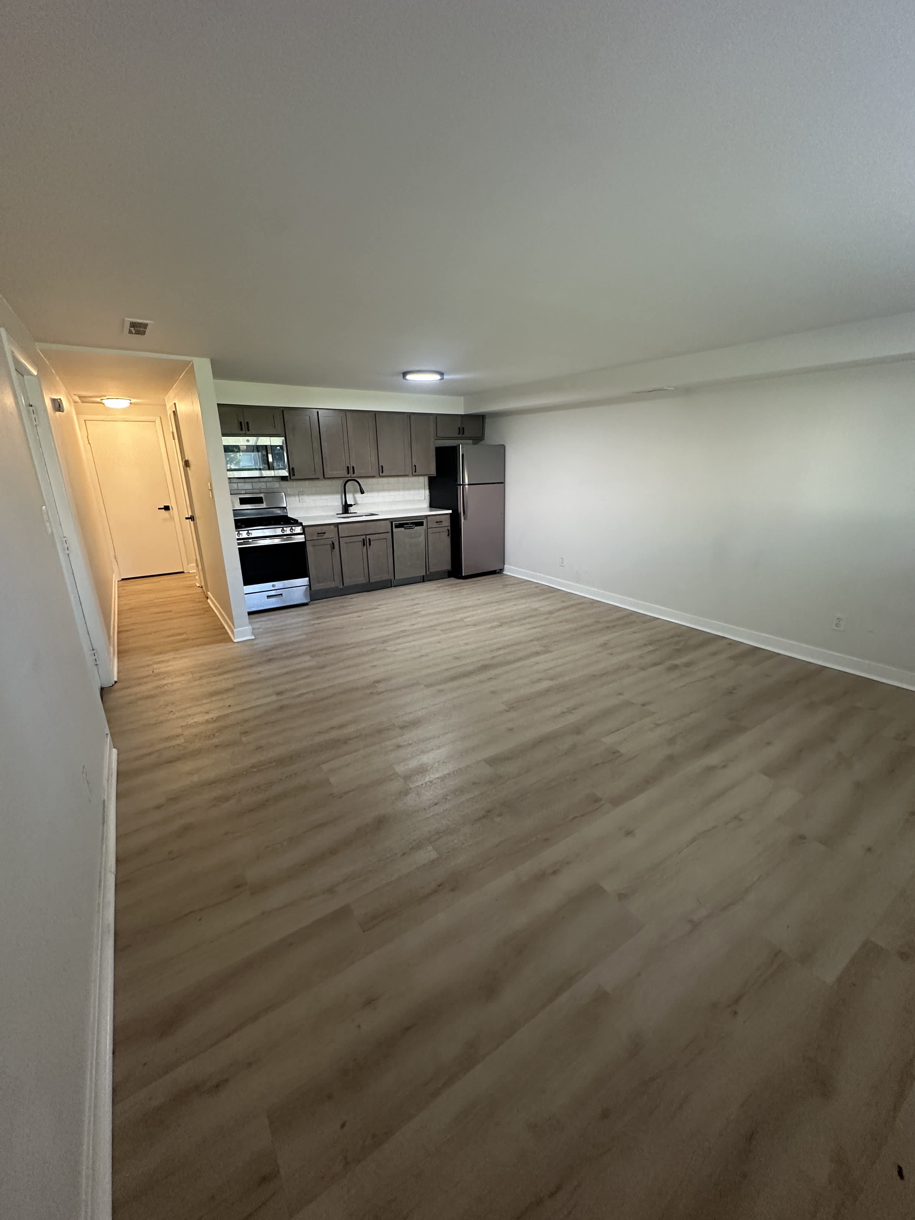 9613 1 2 Farmer Dr – photo 5