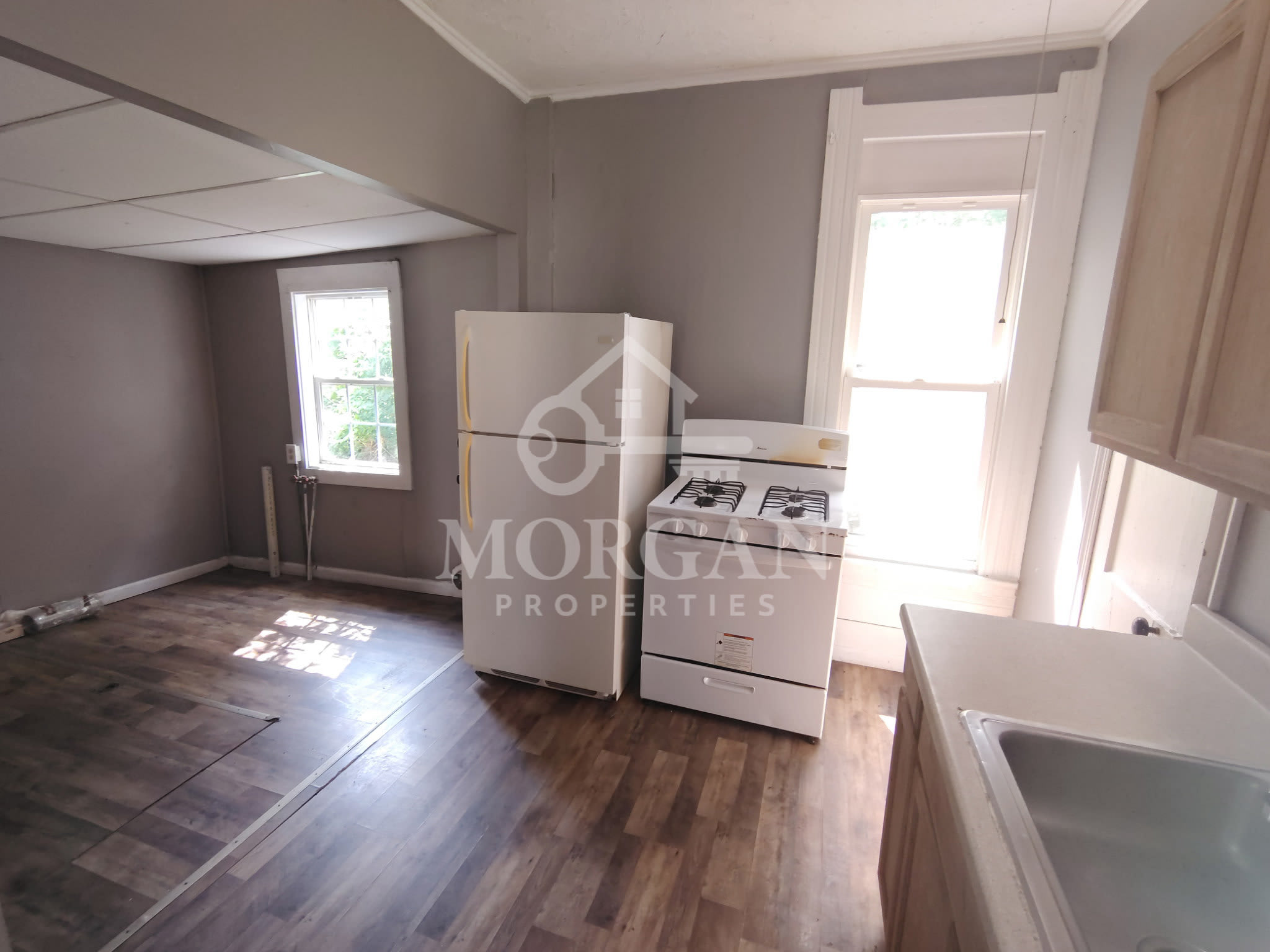 1013 West 4th Street – photo 4