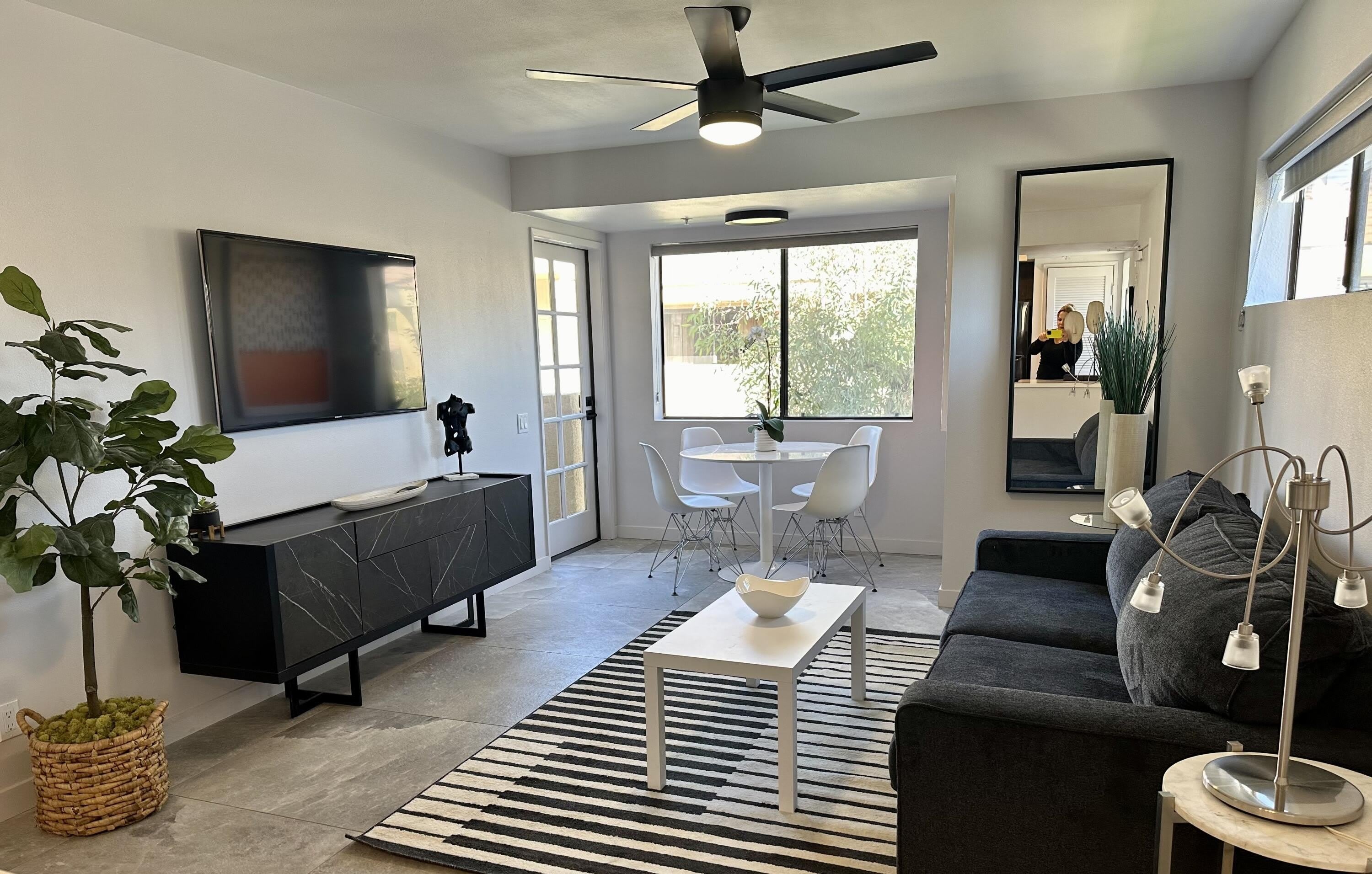 222 N Calle El Segundo – photo 1