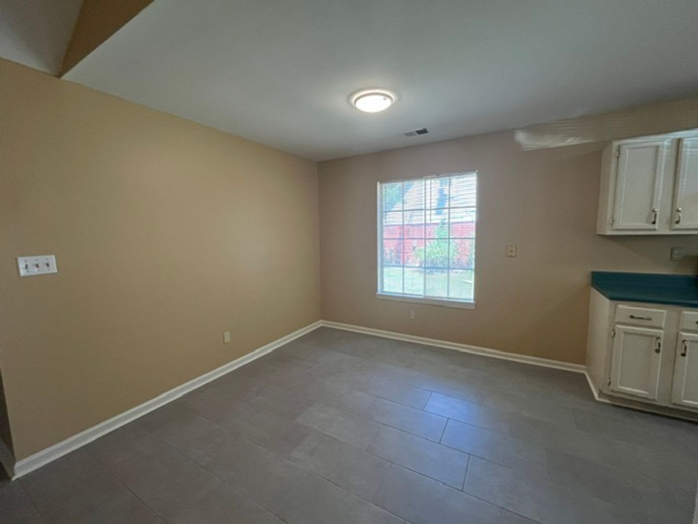 Renovated 3 Bedroom 2 Bath Home for Rent!! – photo 3