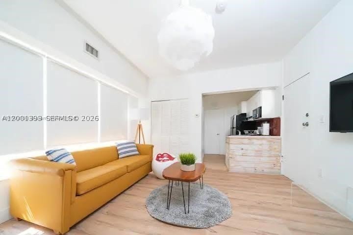227 1st St – photo 3