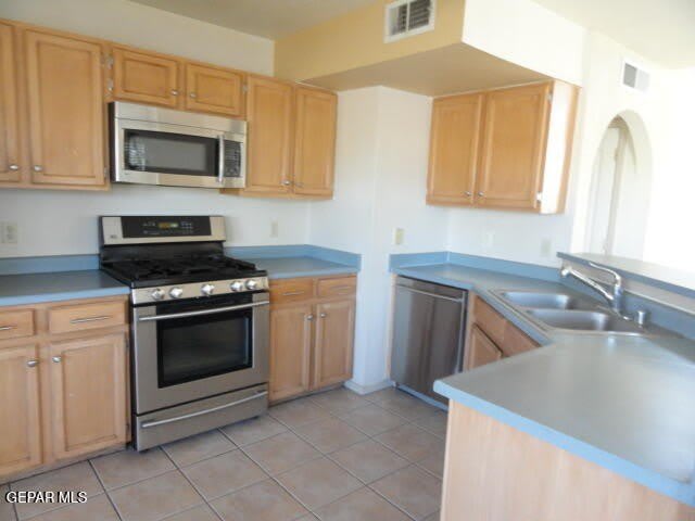 7233 Night Hawk Drive – photo 5