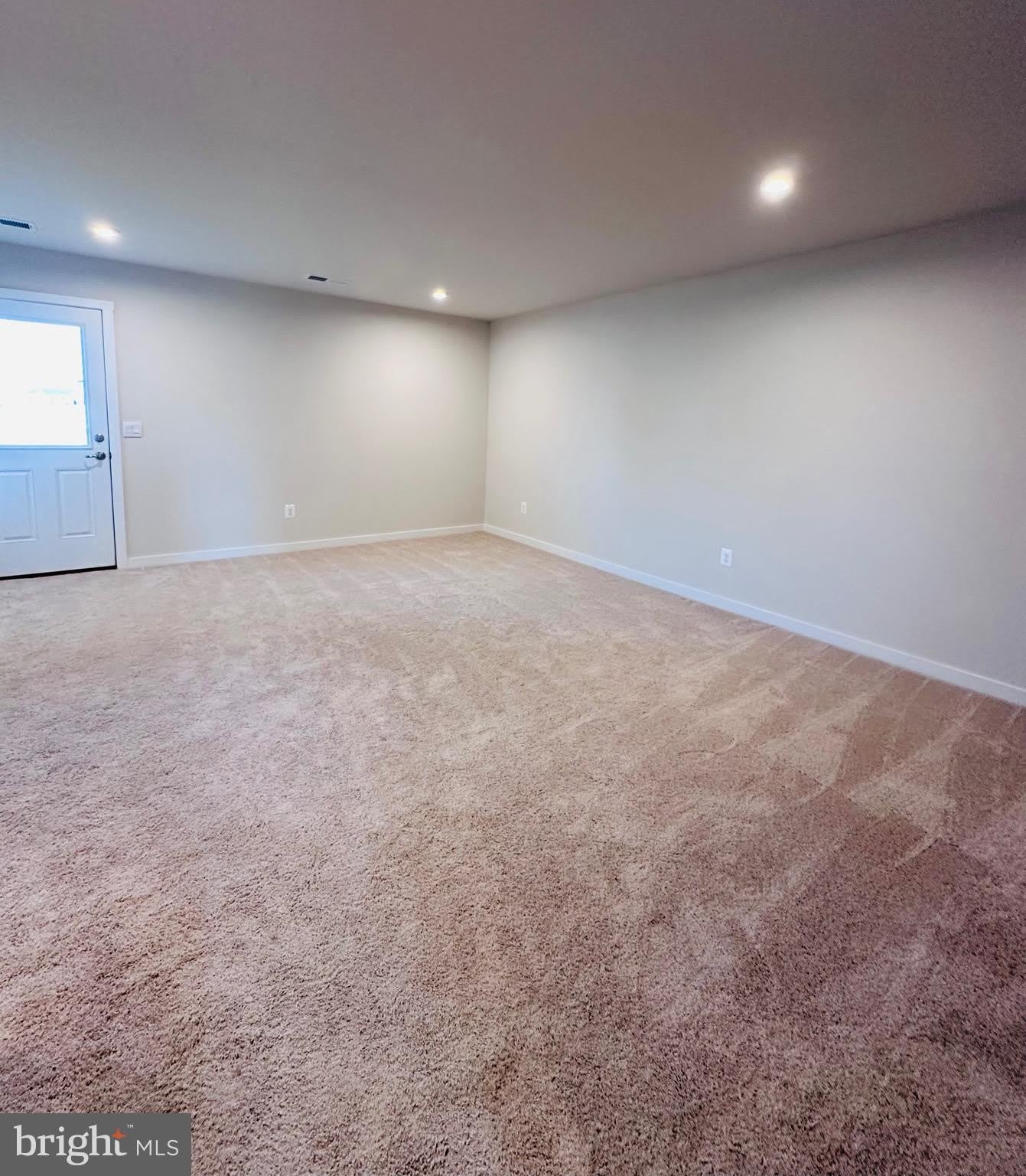61 ZANDER Road – photo 4
