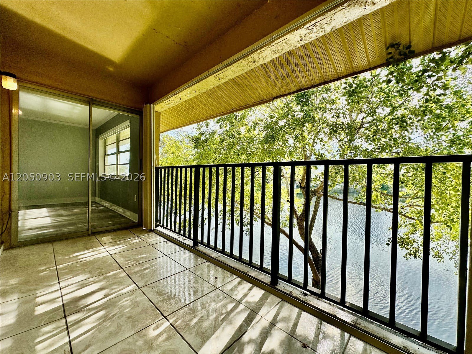 15430 SW 82 LN – photo 2