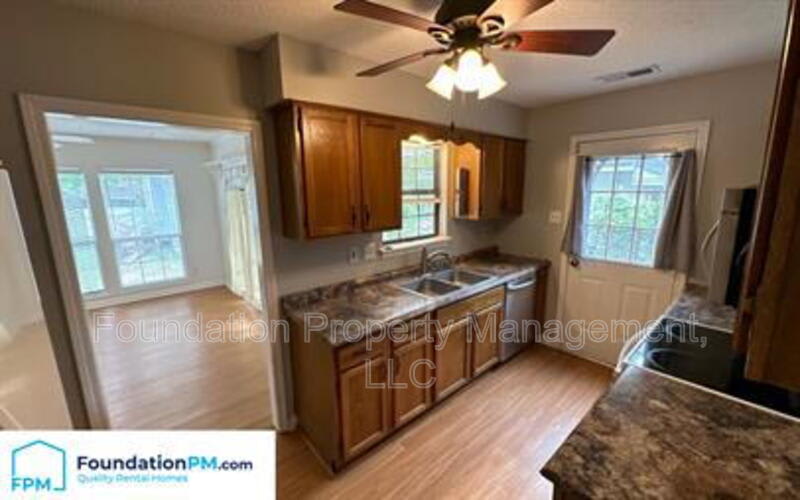 3801 Bowen Avenue – photo 3
