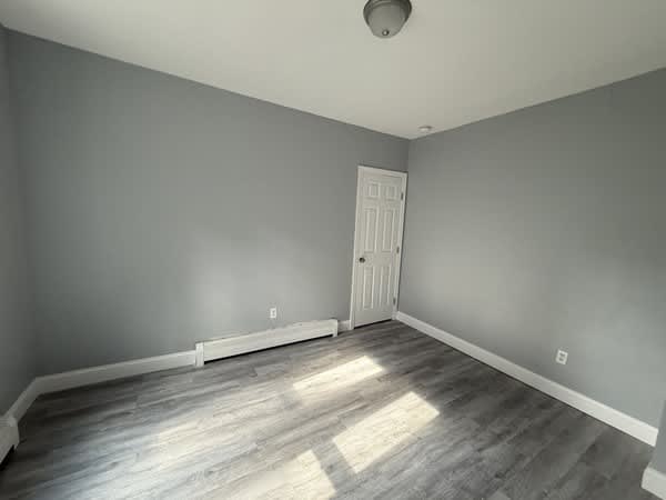 76 Division Street – photo 2