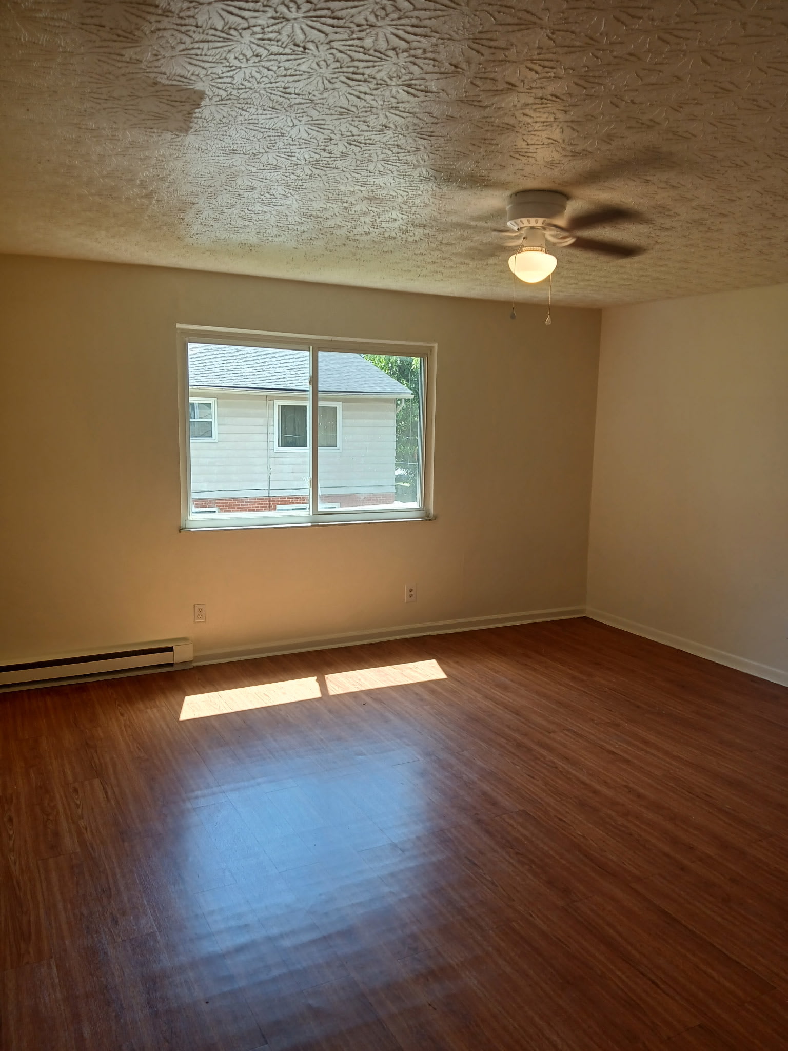 4762 Gray Rd – photo 1