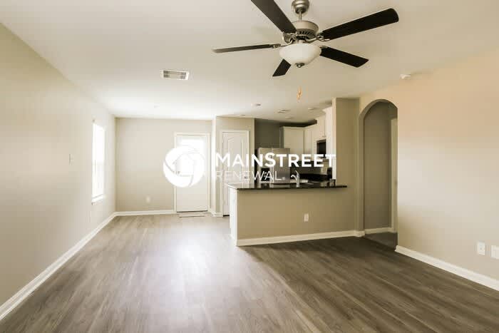 25261 Dickens Drive – photo 4