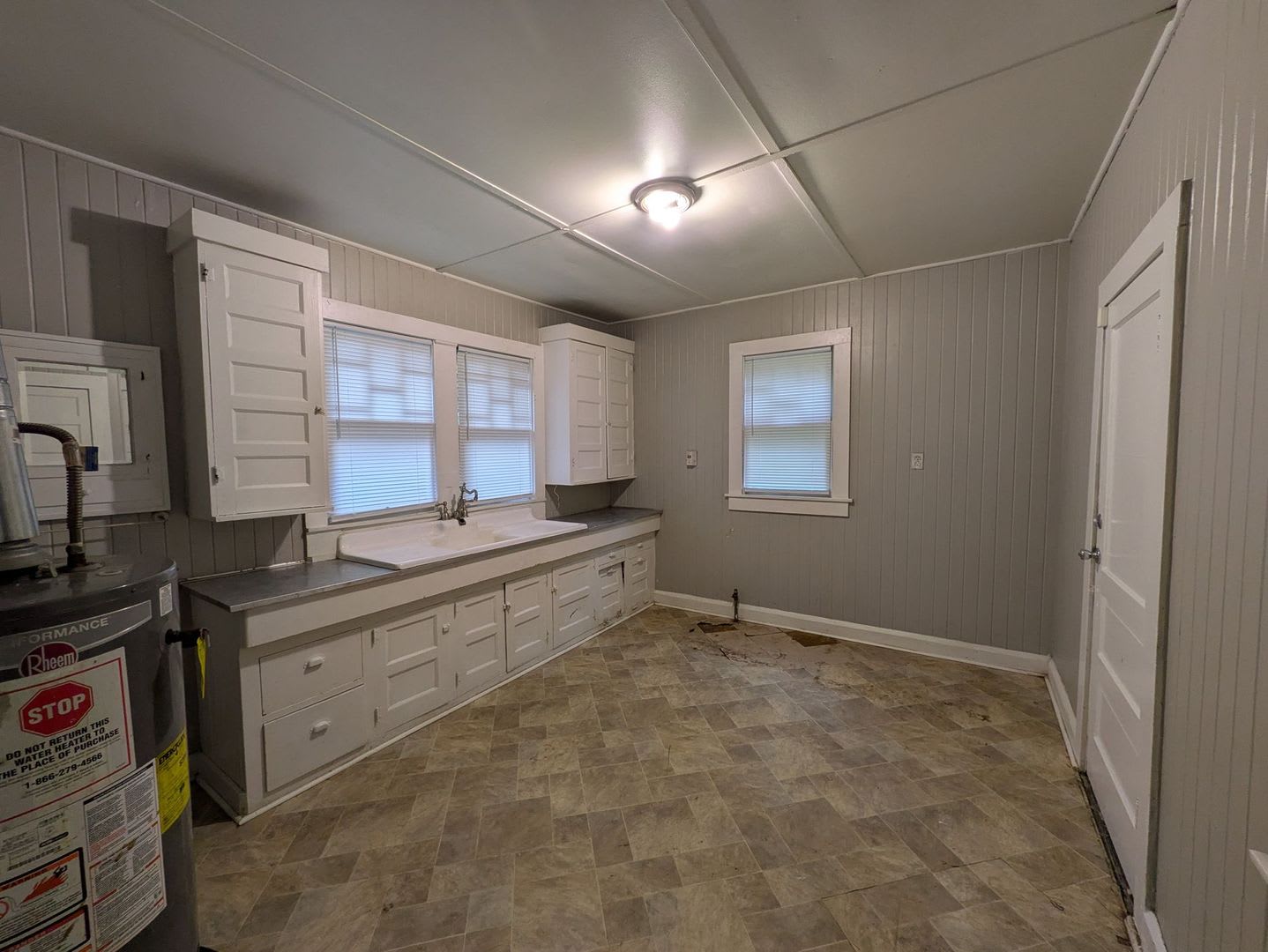 1275 Doucette Avenue, Beaumont, TX 77701 – photo 4