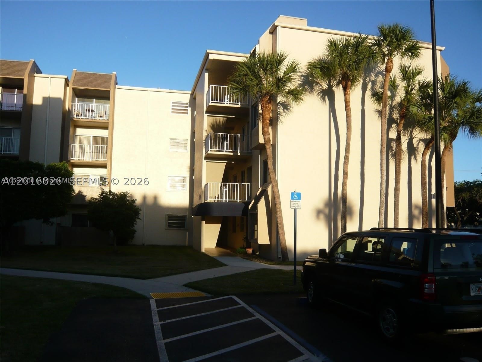 7715 SW 86th St – photo 3