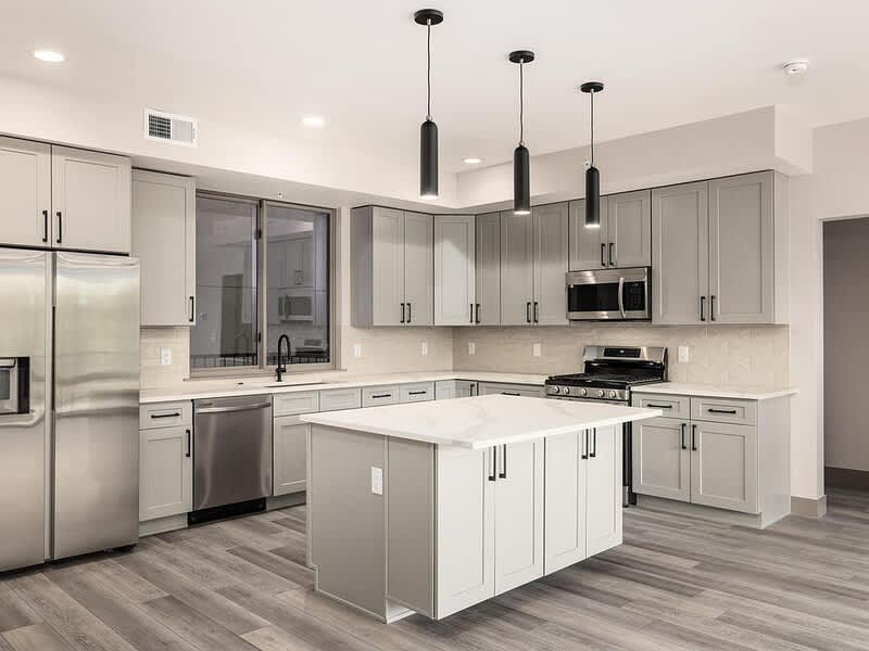 700 Blue River Pkwy – photo 4