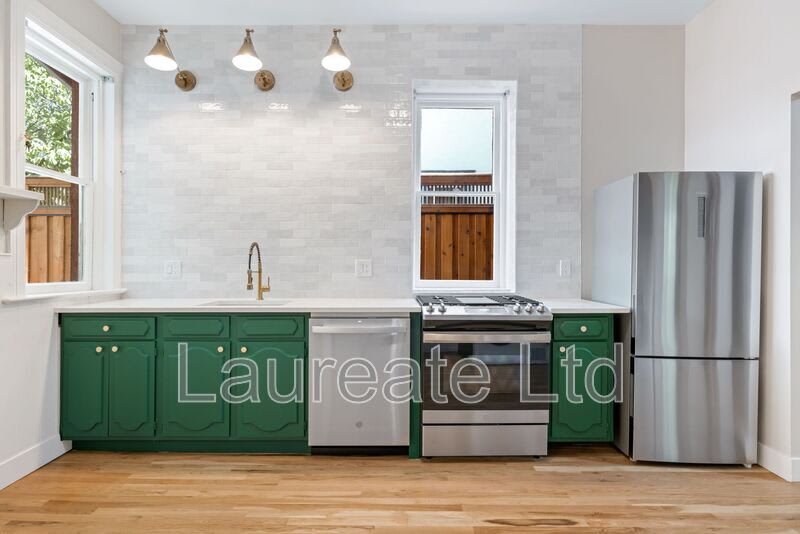 1126 Lafayette St – photo 5