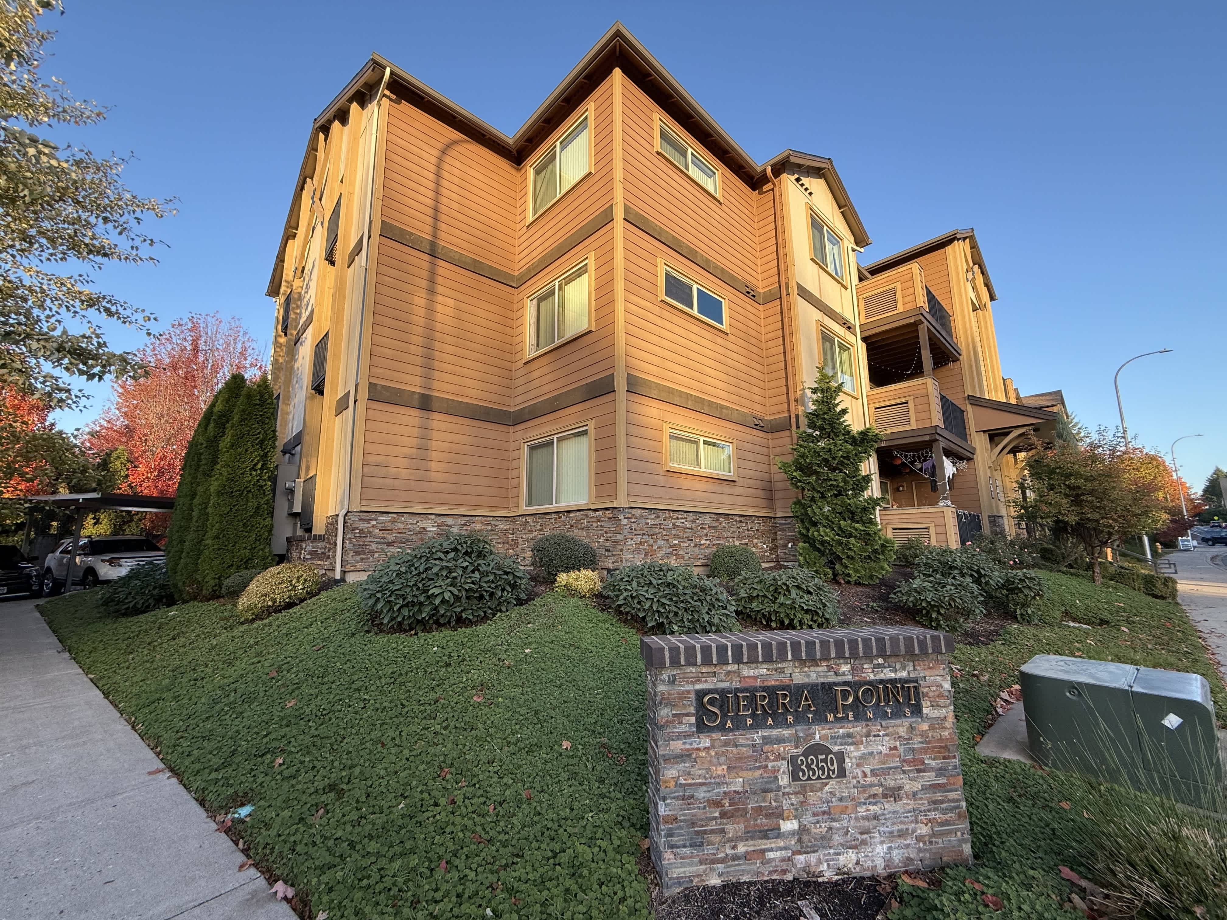 Sierra Point – photo 2