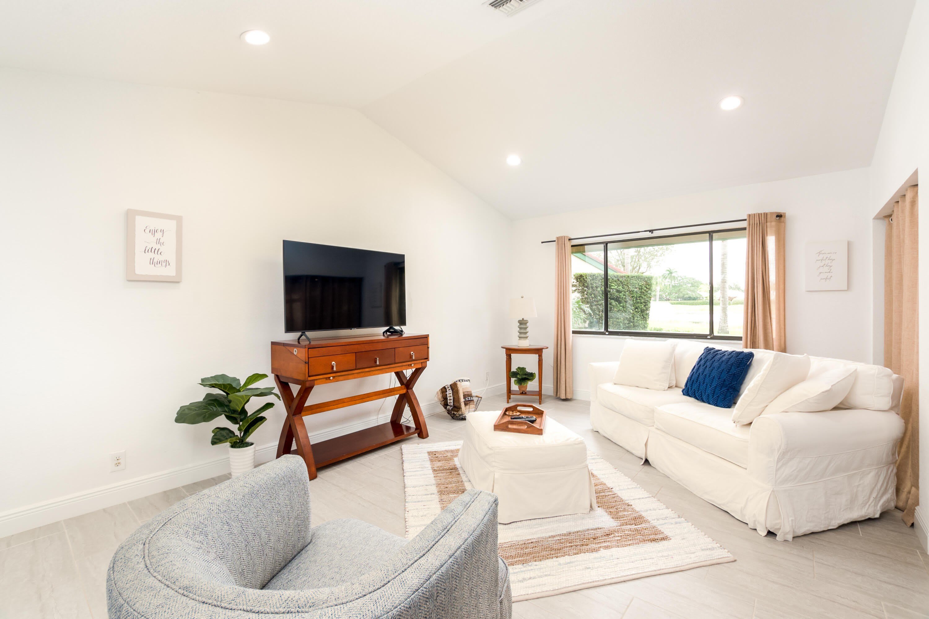 3 Lexington Lane E – photo 4