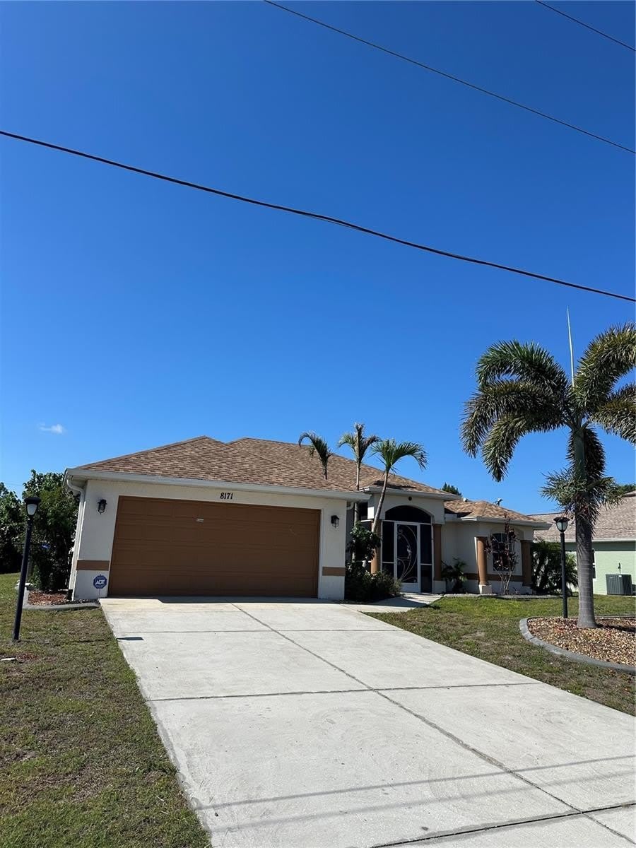 8171 ROCLIFF Avenue – photo 1