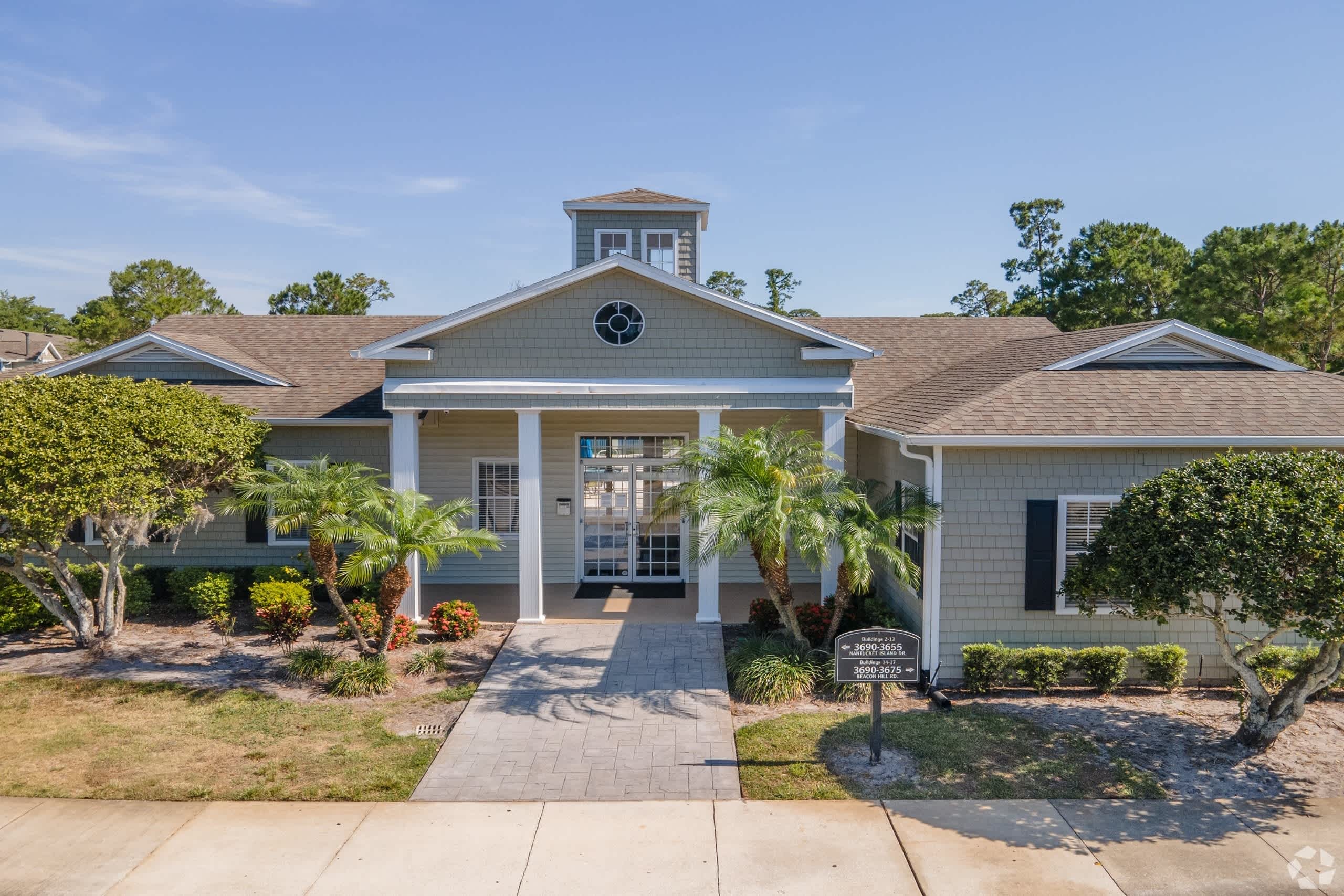Sunrise Pointe Apartments – photo 1