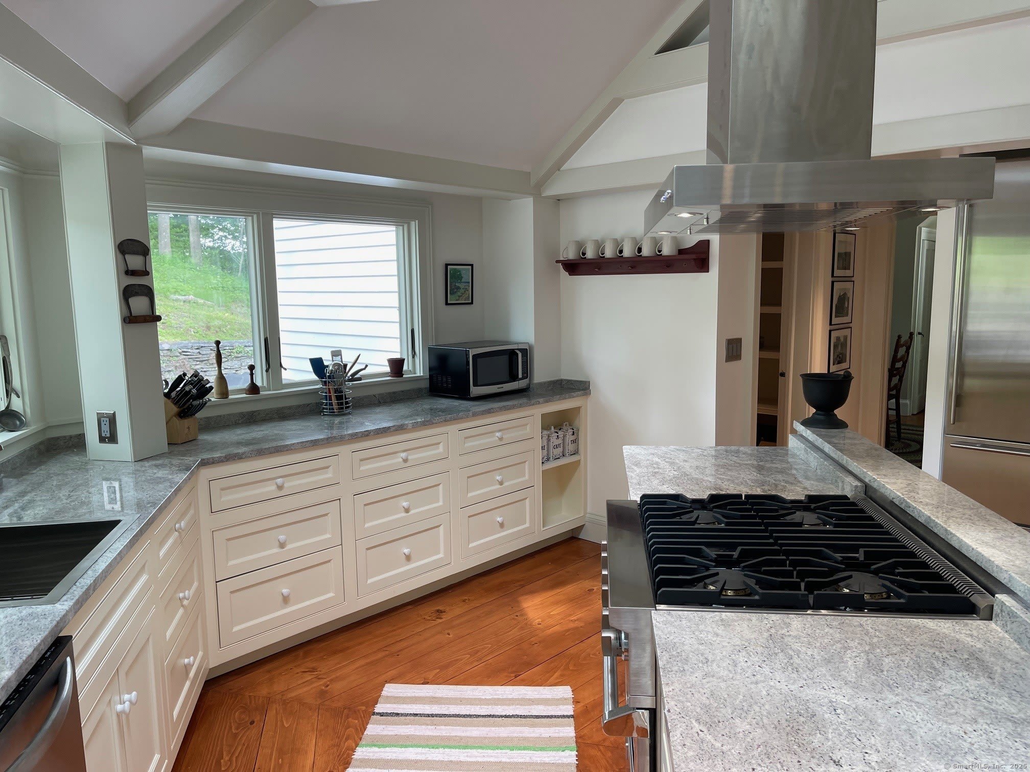 150 Ferry Road – photo 3