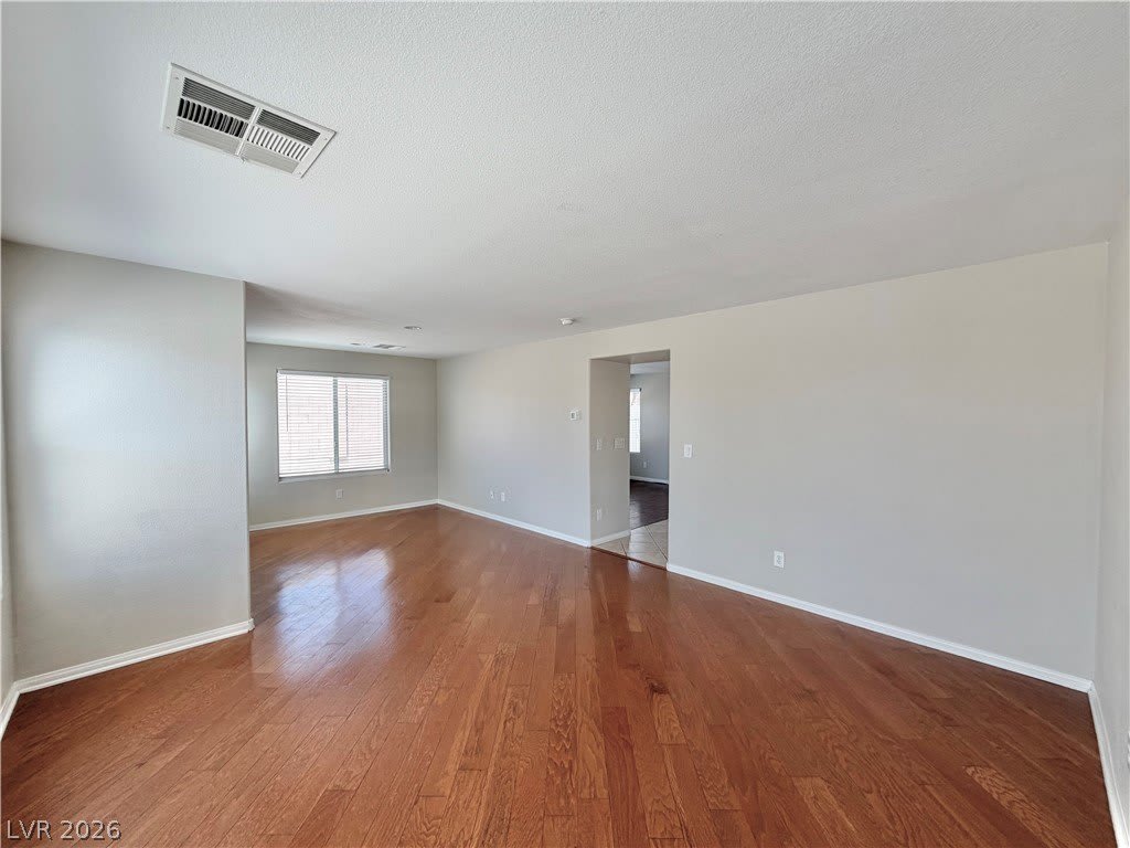 6435 Sean Creek Street – photo 3