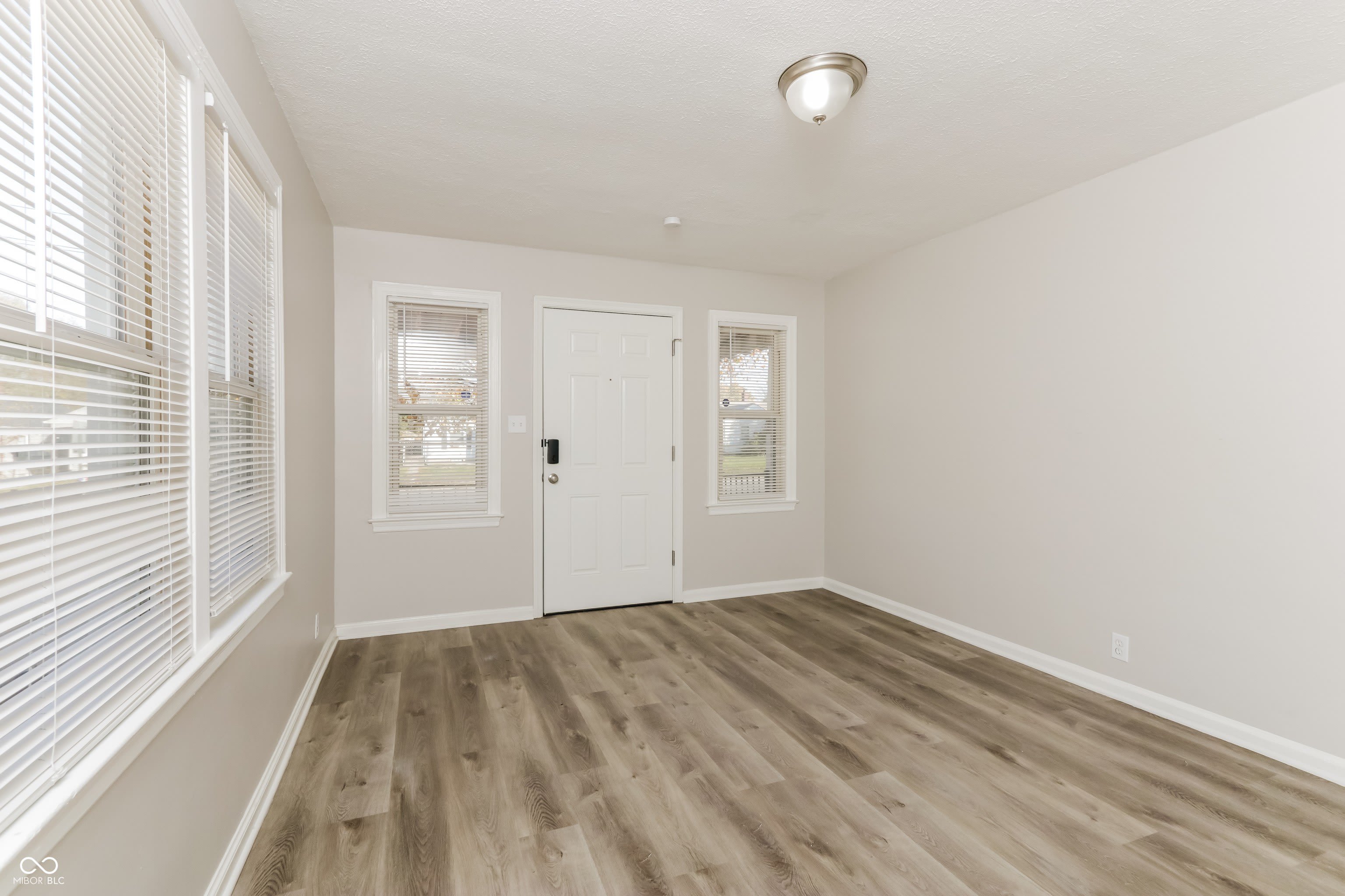 4725 E 16Th Street – photo 5