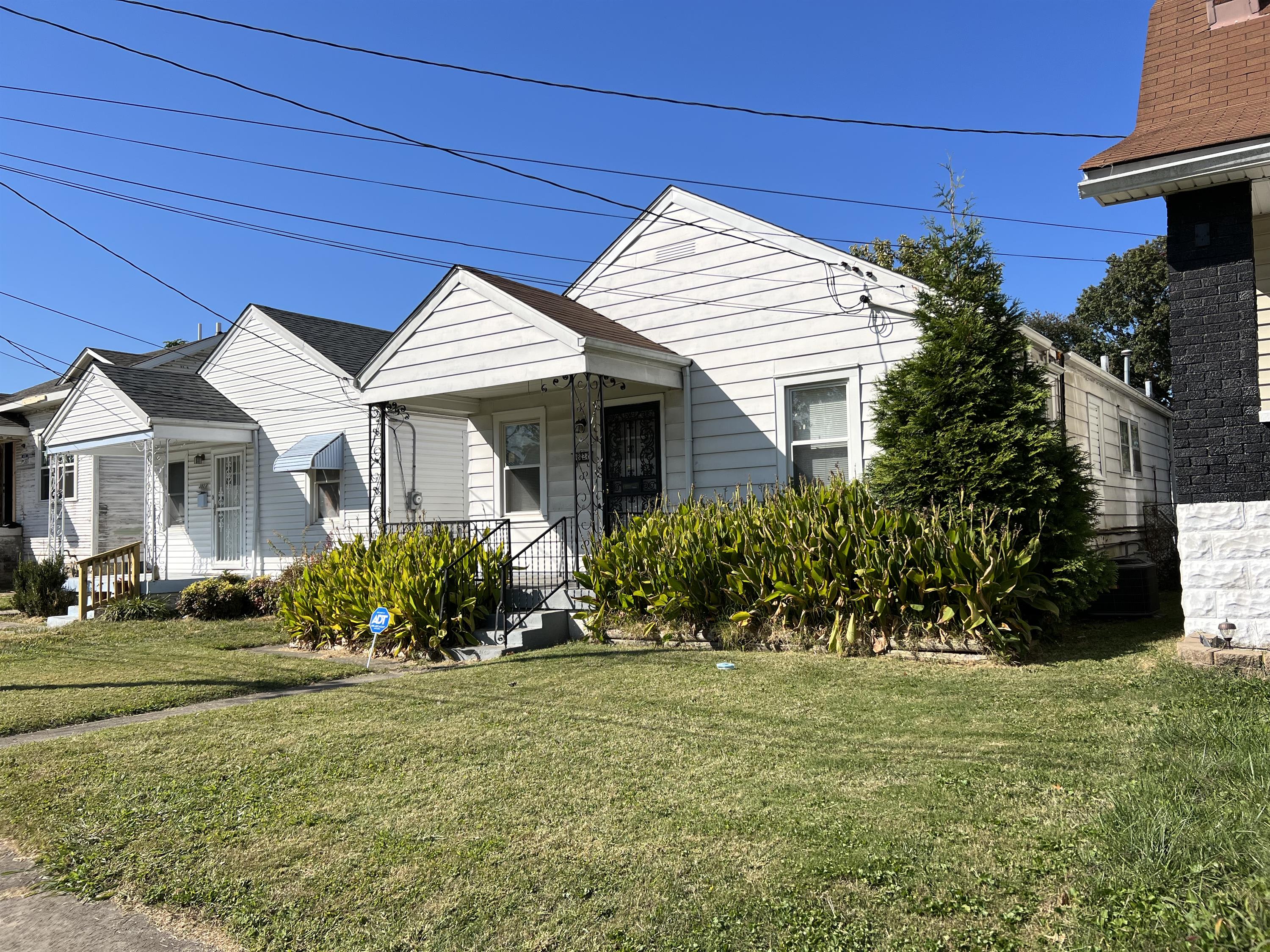 3821 Miami Avenue – photo 1
