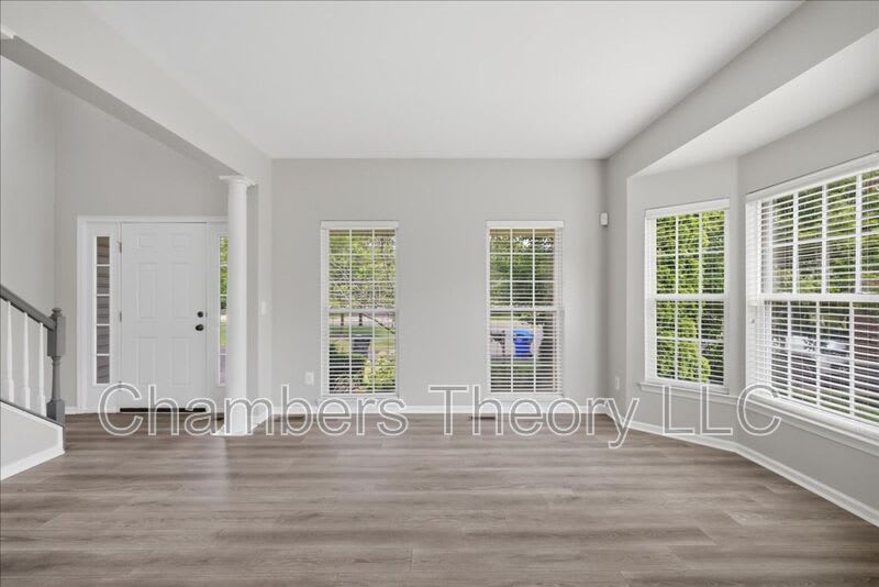 42211 Marcy Way – photo 5