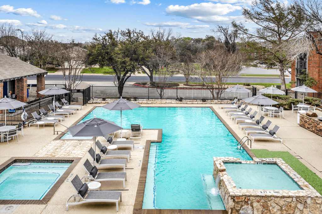 Landmark at Prescott Woods Apartment Homes – photo 2